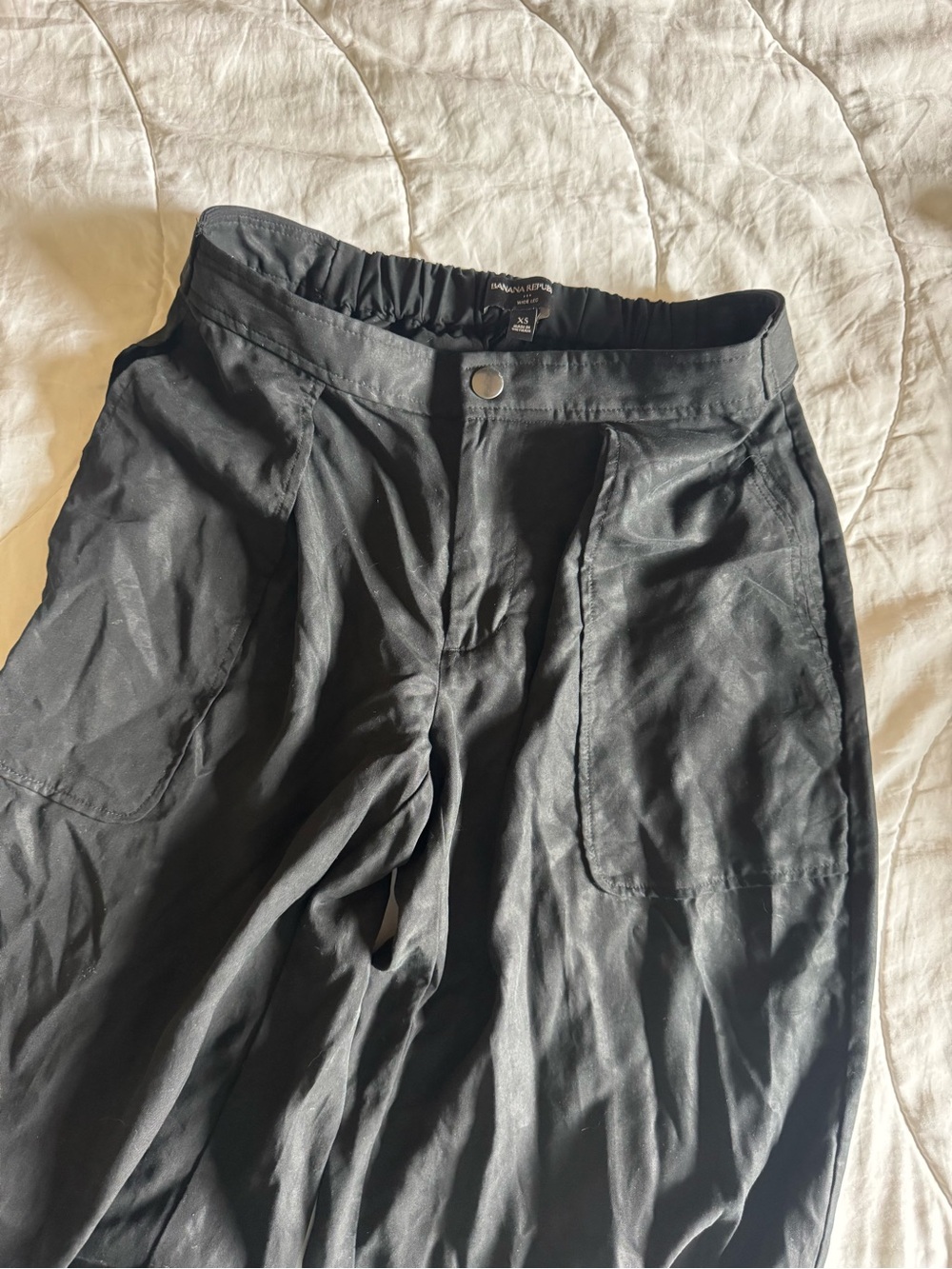Banana Republic Black Wide Leg Tencel Pants Women’s low rise xs